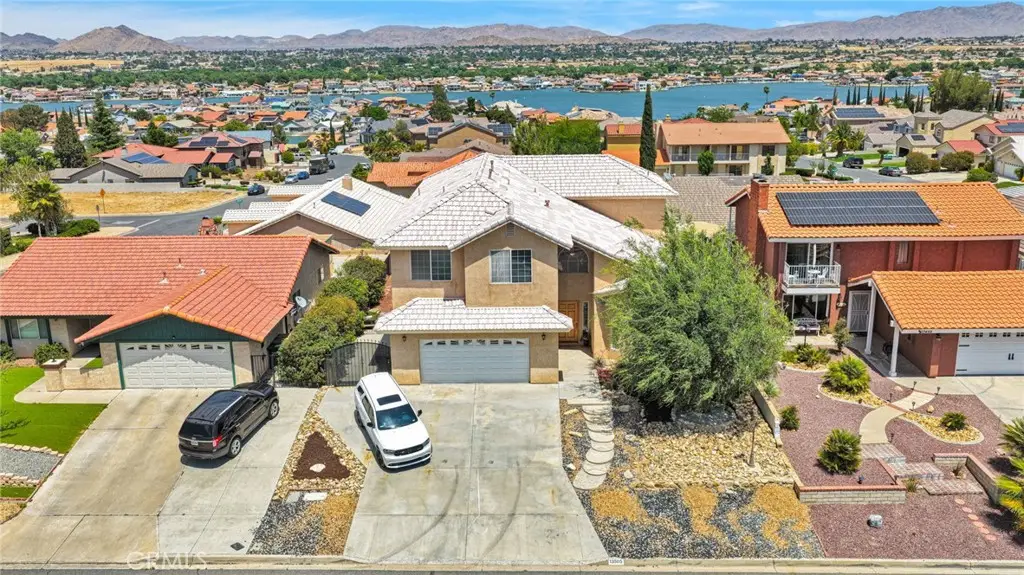 13505 Stoneridge Dr, Victorville, CA 92395 - #1