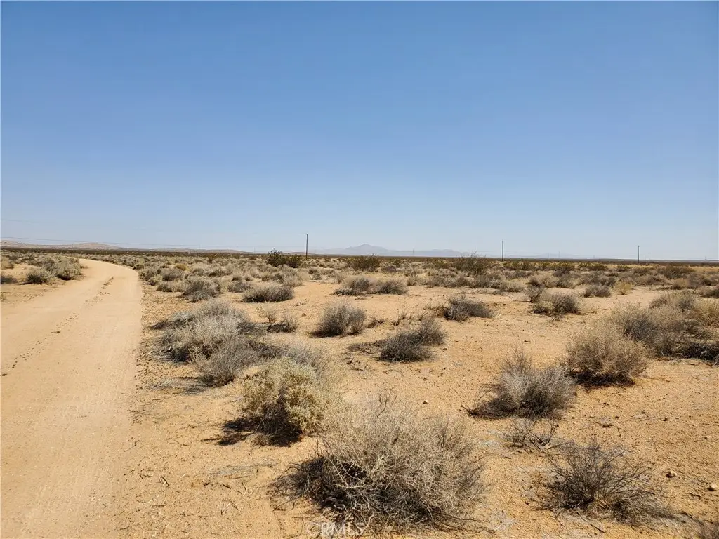 2 AC Dover Avenue, Kramer Junction, CA 93516 - #1