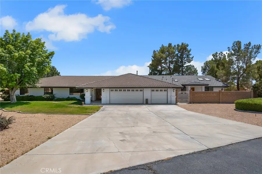 16450 Tao Road, Apple Valley, CA 92307 - #2