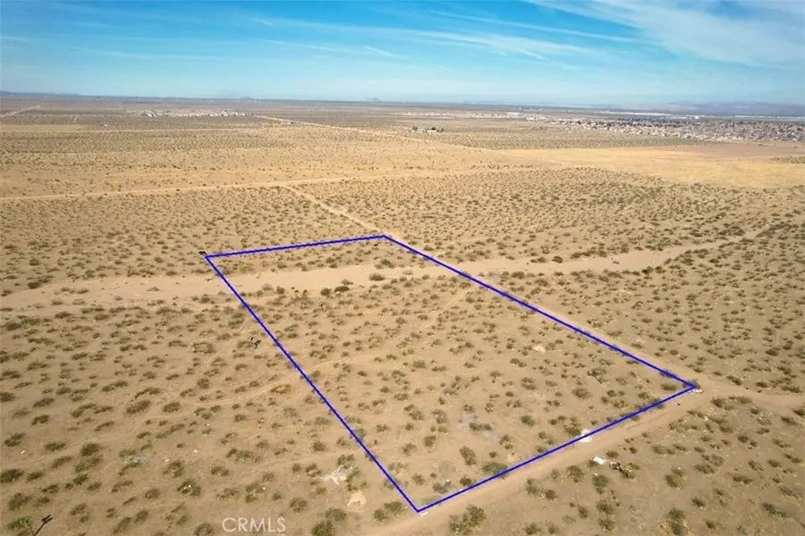 8 Maricopa Road, Victorville, CA 92392 - #3