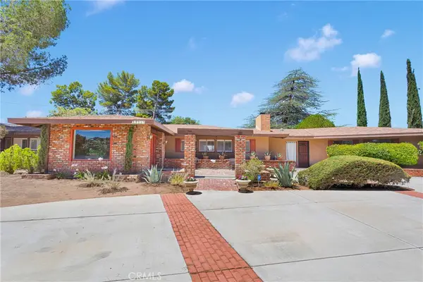 19955 Chickasaw Road, Apple Valley, CA 92307