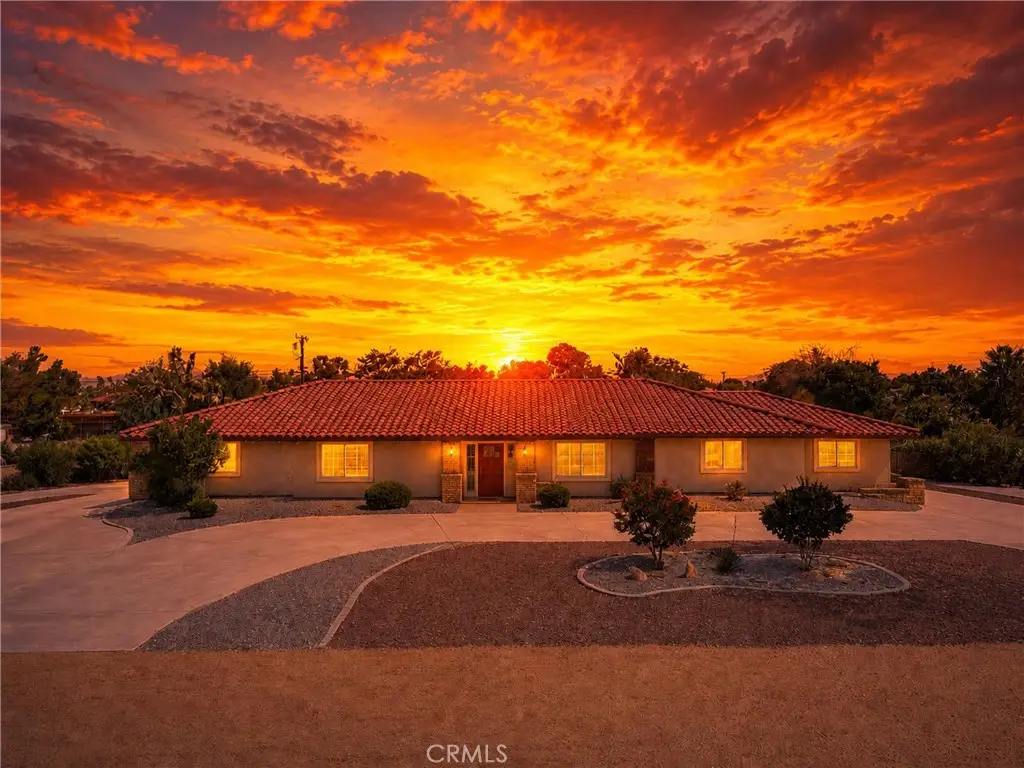 20238 Osseo Road, Apple Valley, CA 92308 - #1