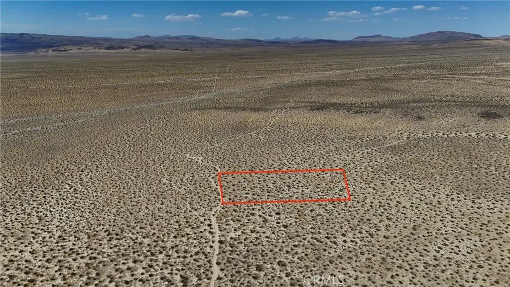 736 Fossil Bed (near) Road, Hinkley, CA 92347 - #1