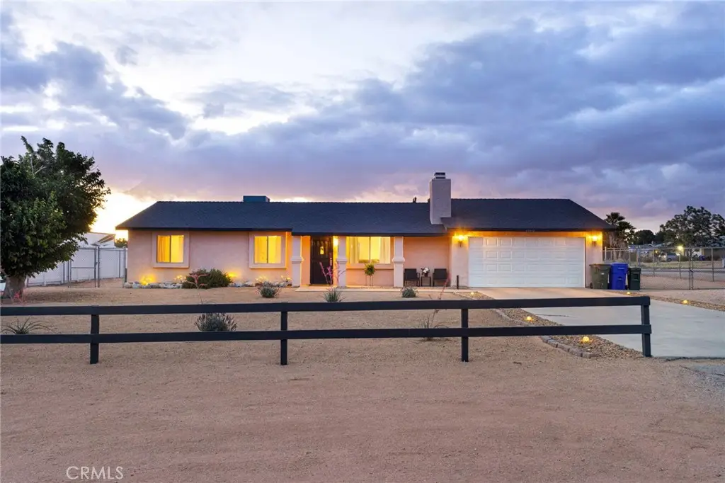 22672 El Centro Road, Apple Valley, CA 92307 - #1