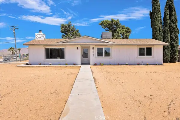 21985 Maumee Road, Apple Valley, CA 92308