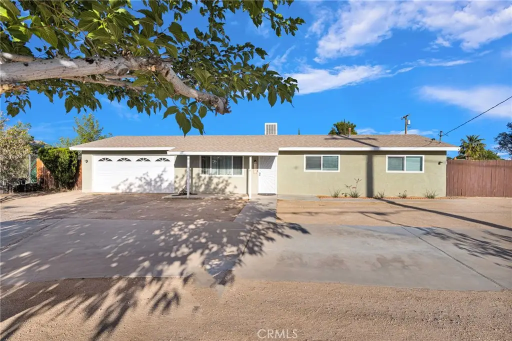 12696 Kiowa Road, Apple Valley, CA 92308 - #1