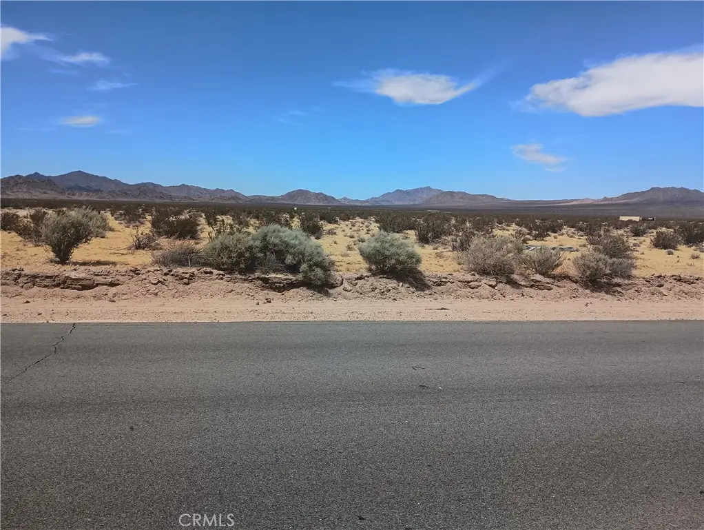5 North Side, Lucerne Valley, CA 92356 - #1