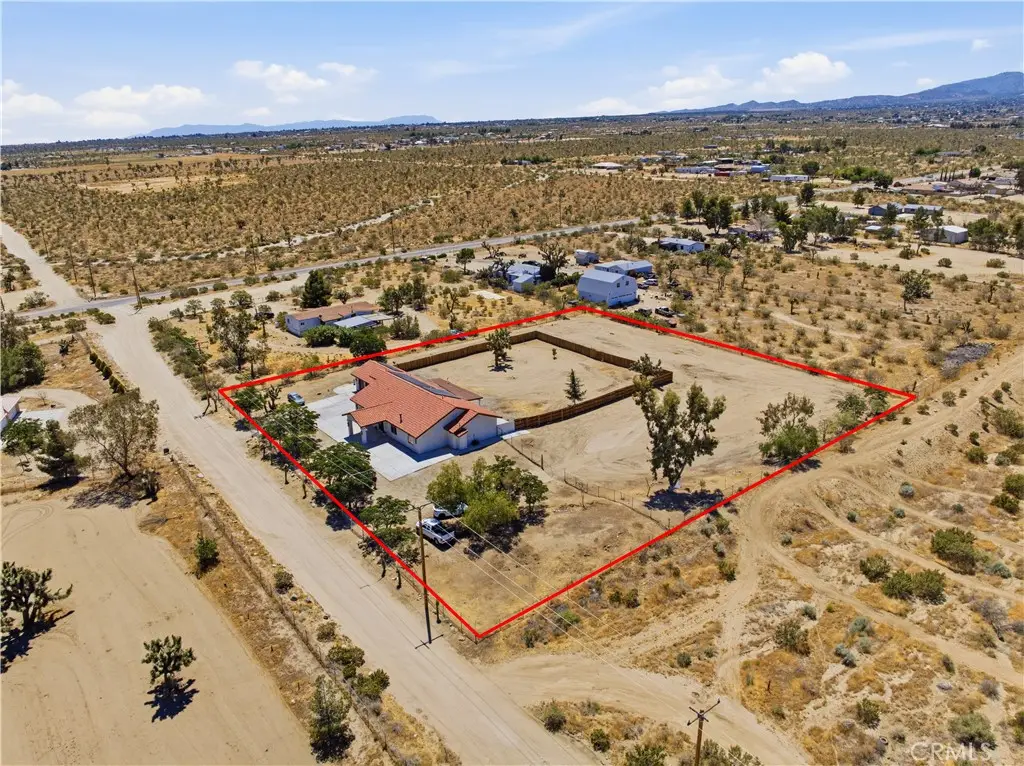 825 La Mesa Road, Pinon Hills, CA 92372 - #1