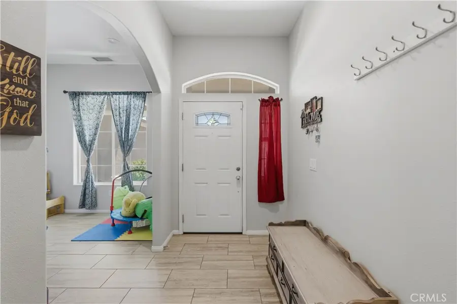 8984 Peach Ave, Hesperia, CA 92345 - #3