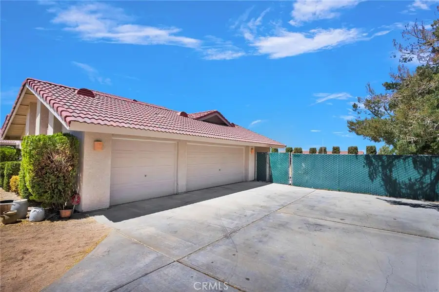 13094 Modoc Court, Apple Valley, CA 92308 - #3
