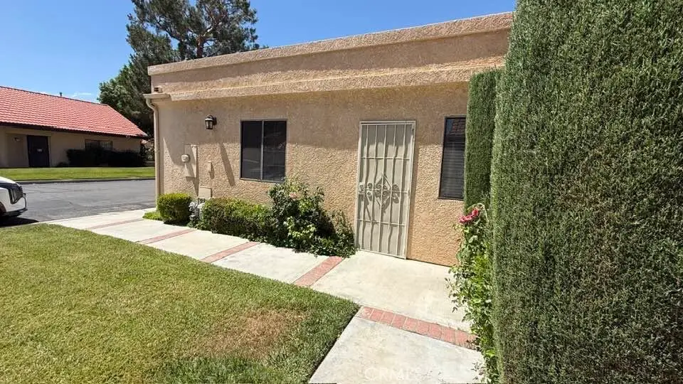 11619 Ash, Apple Valley, CA 92308 - #1