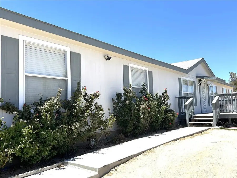 11120 Colt Avenue, Lucerne Valley, CA 92356 - #2
