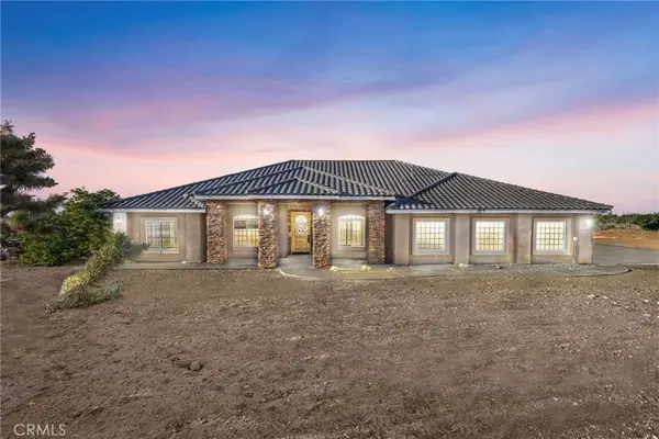 1030 Elsinore, Pinon Hills, CA 92372