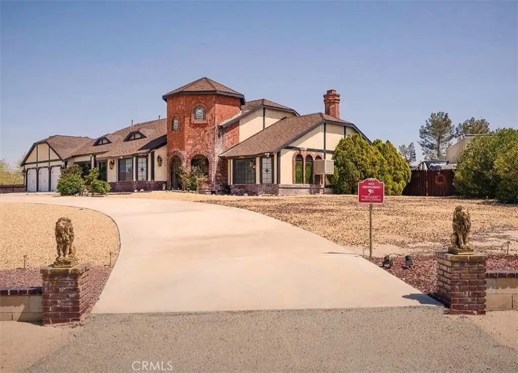 13889 Olathe, Apple Valley, CA 92307 - #1
