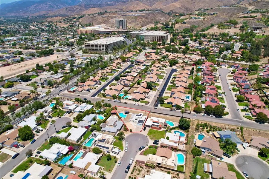 2930 Pinon Court, Highland, CA 92346 - #3