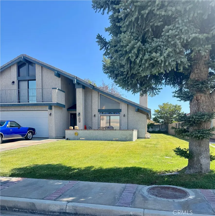 18180 Lakeview, Victorville, CA 92395 - #1