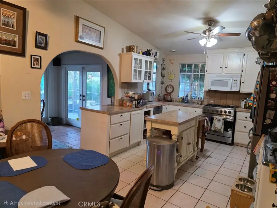 11353 Shahaptain, Hesperia, CA 92345 - #2