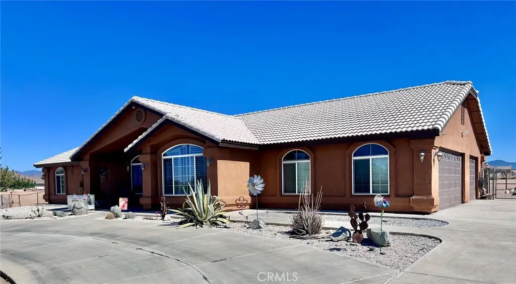 13565 Farmington Street, Oak Hills, CA 92344 - #1