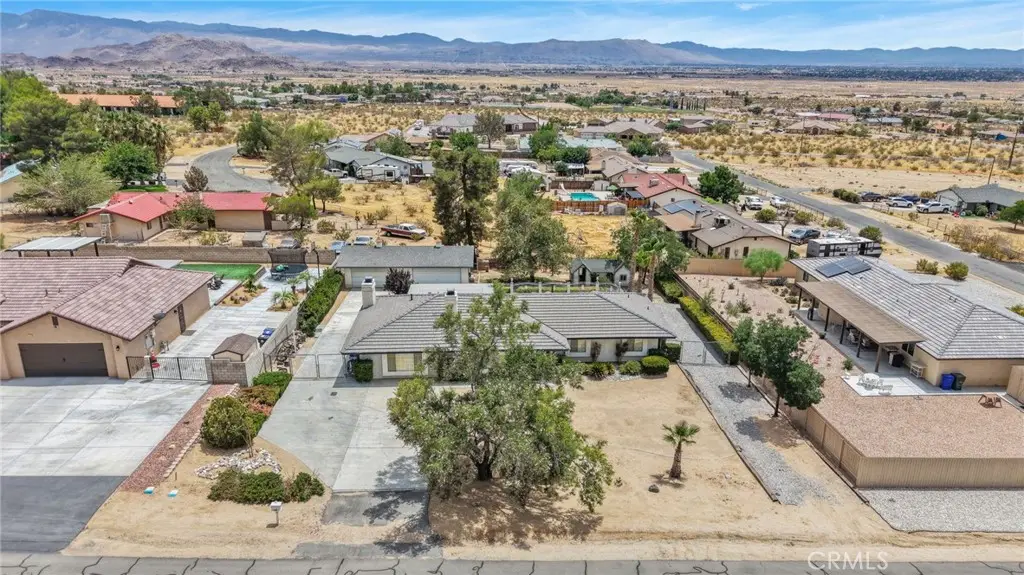 23333 Taos, Apple Valley, CA 92307 - #1