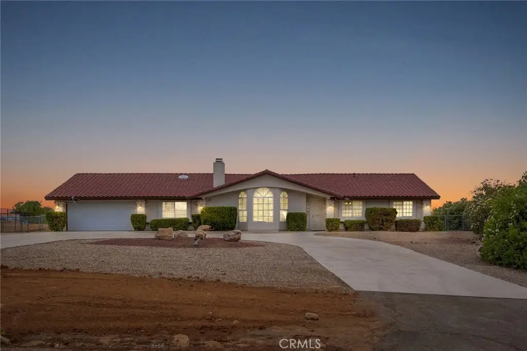 18664 Plumas, Hesperia, CA 92345 - #1