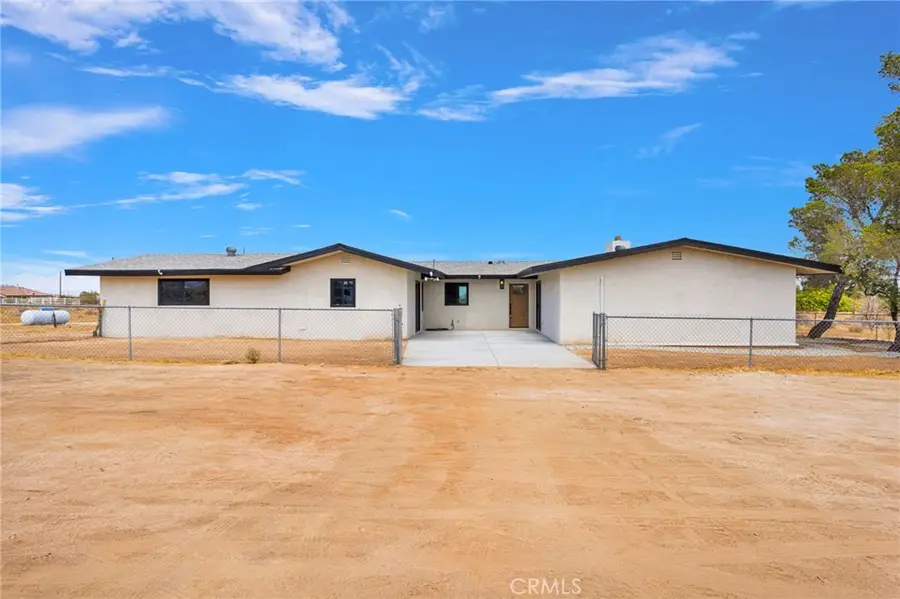 10675 Joshua, Apple Valley, CA 92308 - #2
