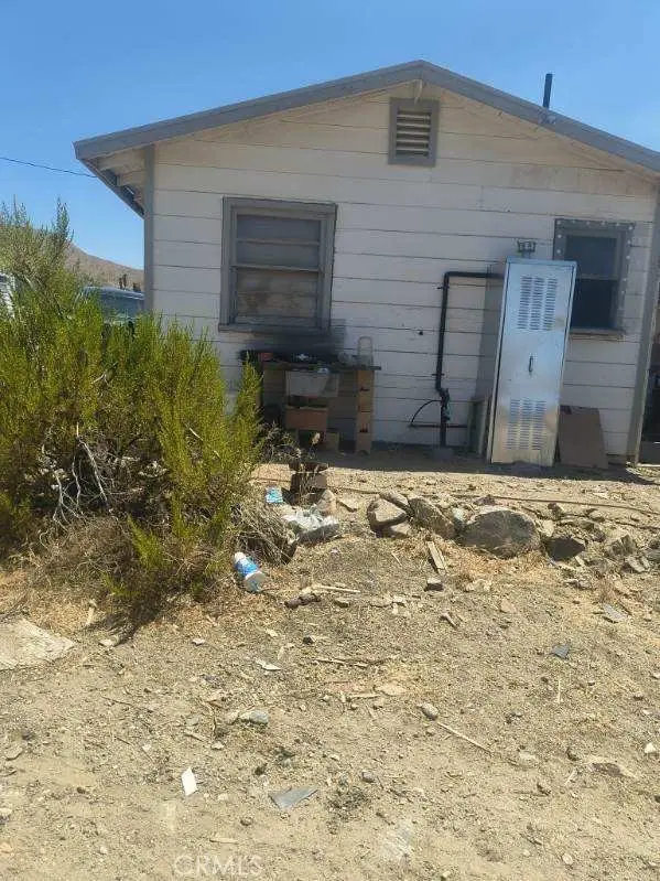 20727 Canyon, Apple Valley, CA 92308