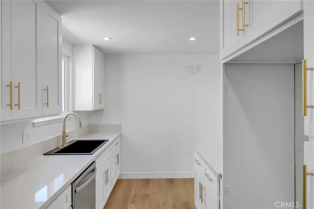 530 Kelly, Barstow, CA 92311 - #1