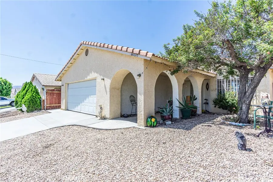 66870 Hacienda Avenue, Desert Hot Springs, CA 92240 - #2