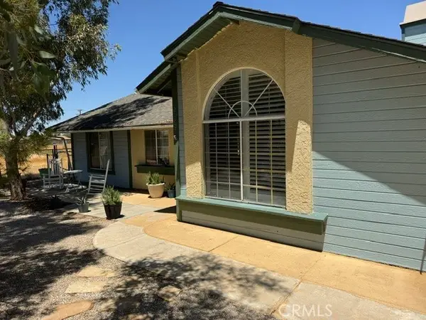 21800 Isatis, Apple Valley, CA 92307