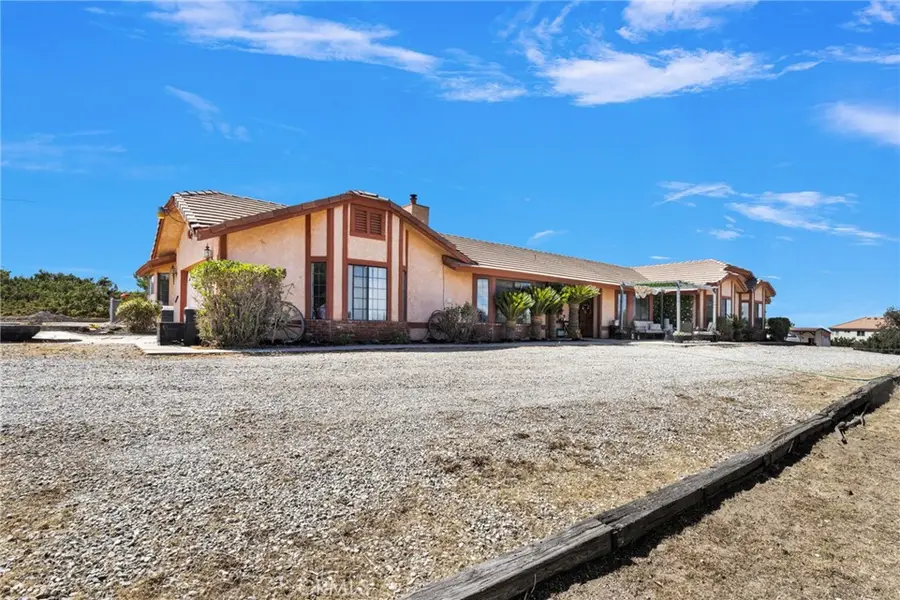 11778 Buffalo, Hesperia, CA 92344 - #3