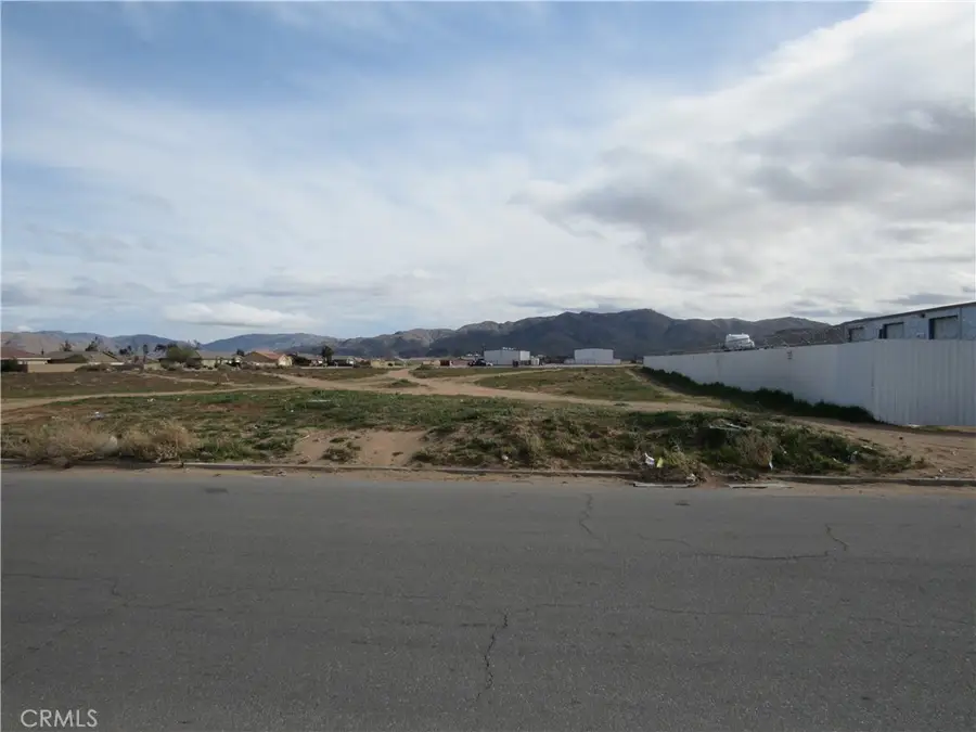 0 Pioneer, Apple Valley, CA 92307 - #2
