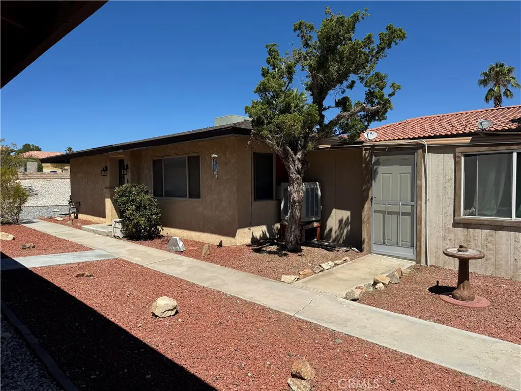 16339 Wato Road, Apple Valley, CA 92307 - #1