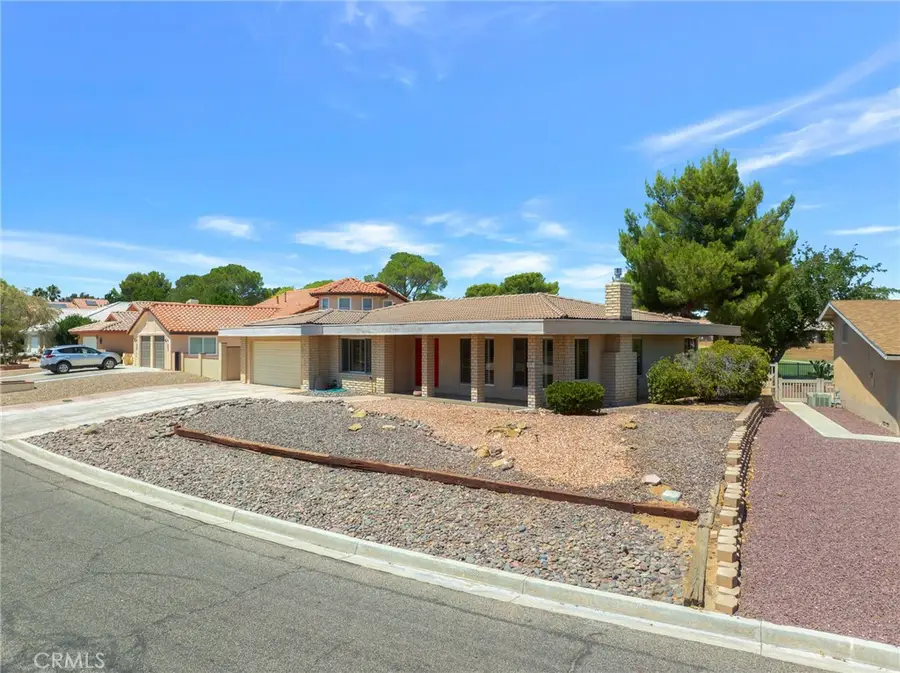 14714 Robin Lane, Helendale, CA 92342 - #2