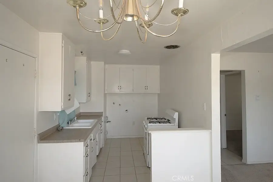 1925 Sunrise, Barstow, CA 92311 - #3
