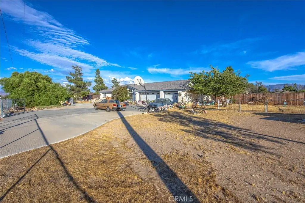17821 Mauna Loa, Hesperia, CA 92345 - #1