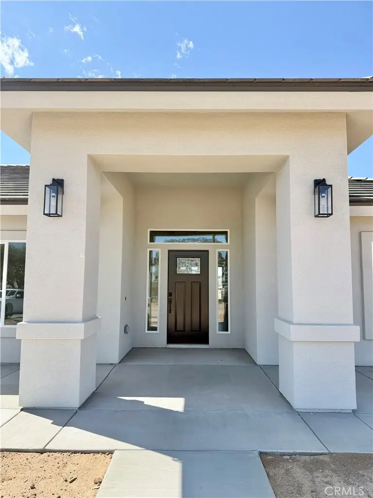 10583 Valencia Street, Hesperia, CA 92344 - #2