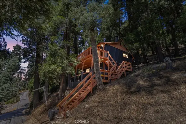 739 Lake, Lake Arrowhead, CA 92385