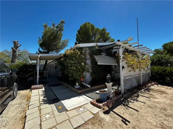 19019 Panther Ave, Adelanto, CA 92301