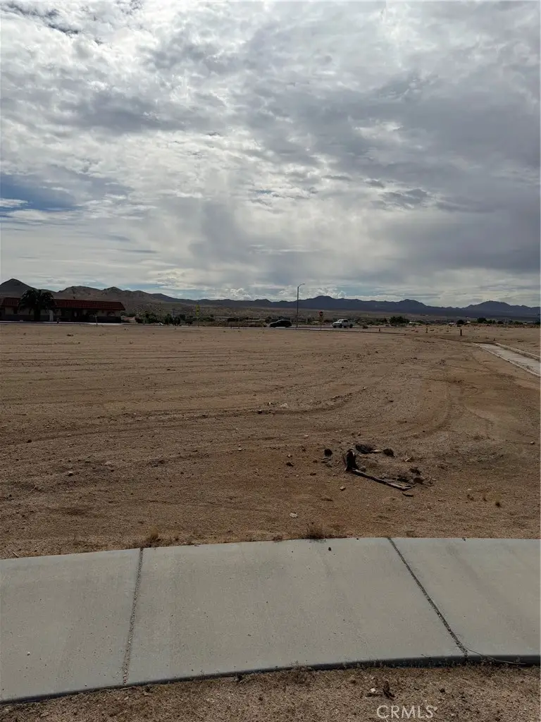 6 Autumn, Helendale, CA 92342 - #1
