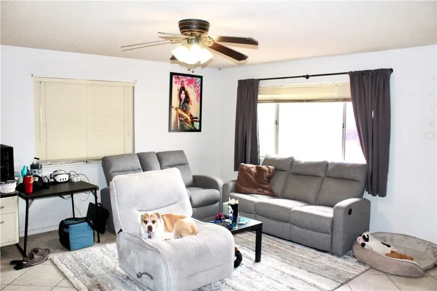 951 Chateau Way, Barstow, CA 92311 - #3