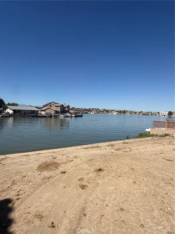 13608 Sea Gull, Victorville, CA 92395