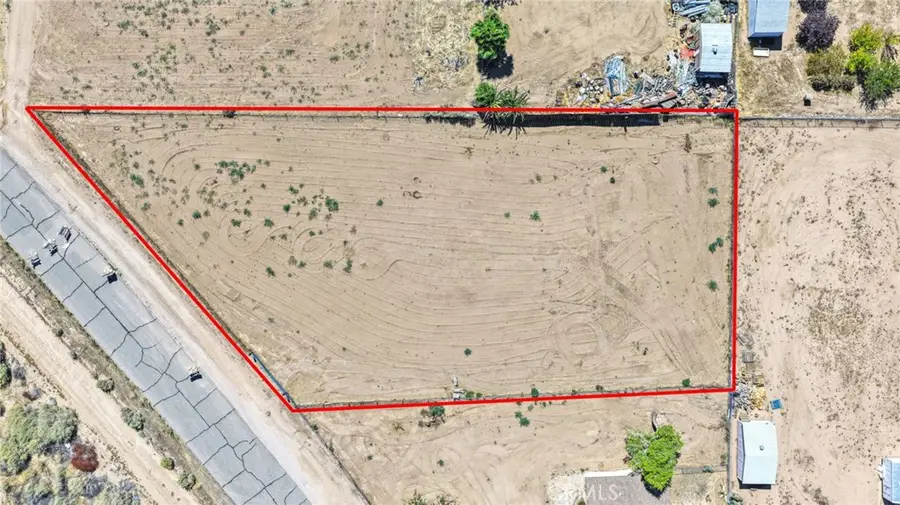 1 Kern Avenue, Hesperia, CA 92435 - #2