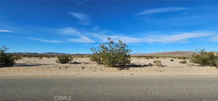 800 Valle Vista Rd., Twentynine Palms Yucca Valley, CA 92277 - #3
