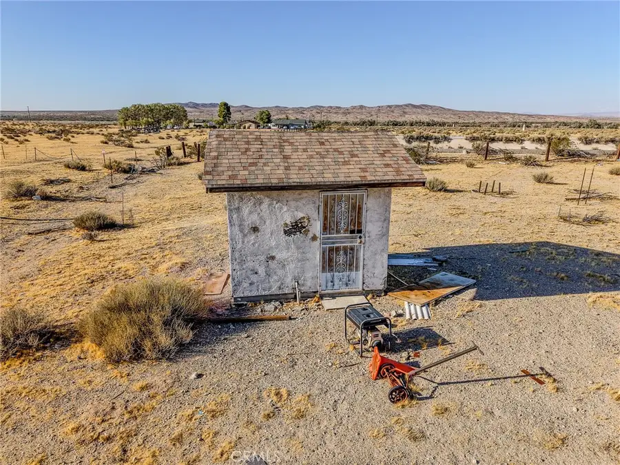 19500 Panamint, Helendale, CA 92342 - #3