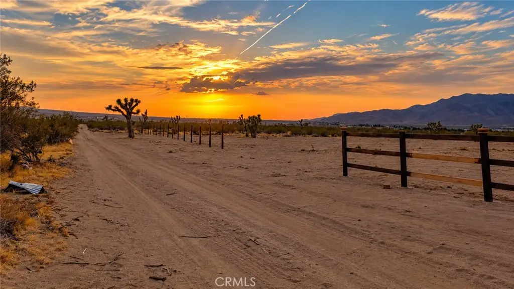 2 Akron, Lucerne Valley, CA 92356 - #1