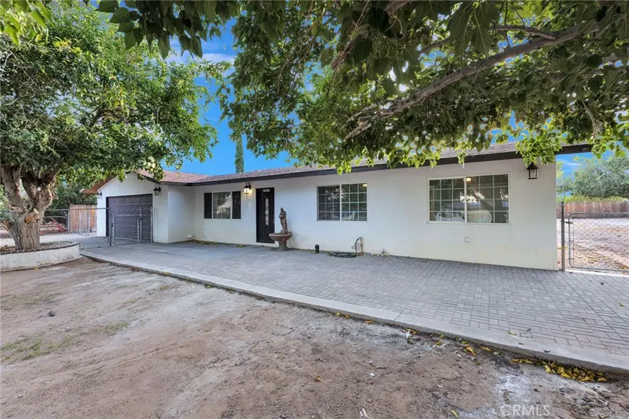 10814 Victor, Hesperia, CA 92345 - #3