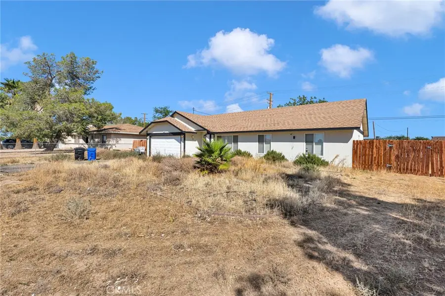 11425 Kiowa Road, Apple Valley, CA 92308 - #3