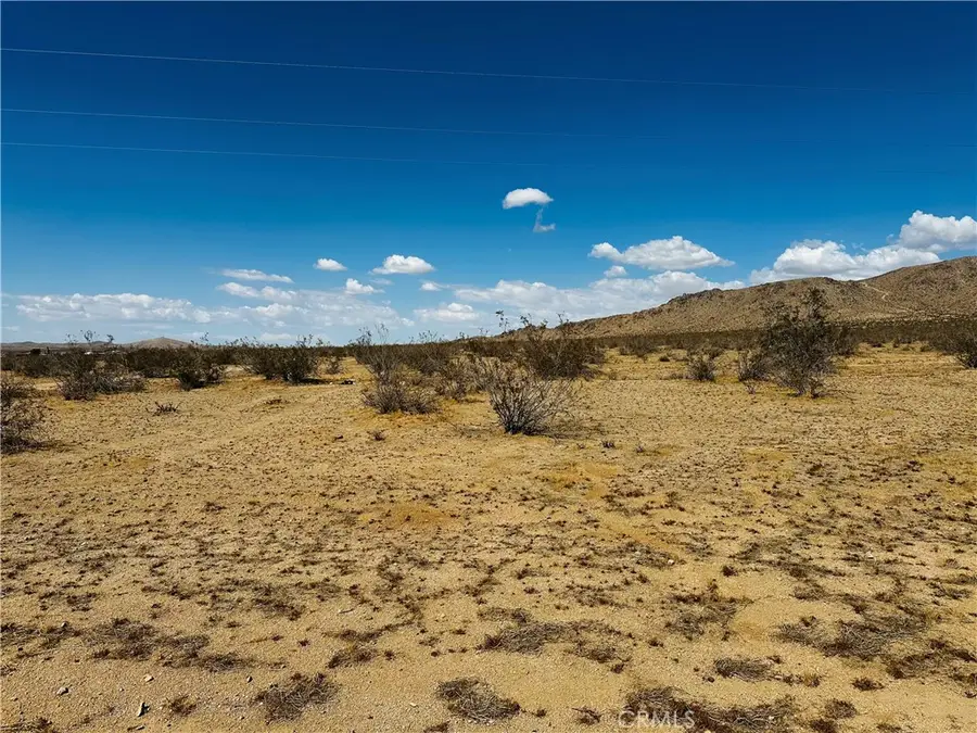 10 Hwy 395, Hinkley, CA 92347 - #2