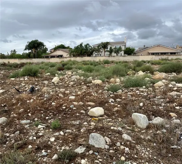 6558 Knox, Fontana, CA 92336