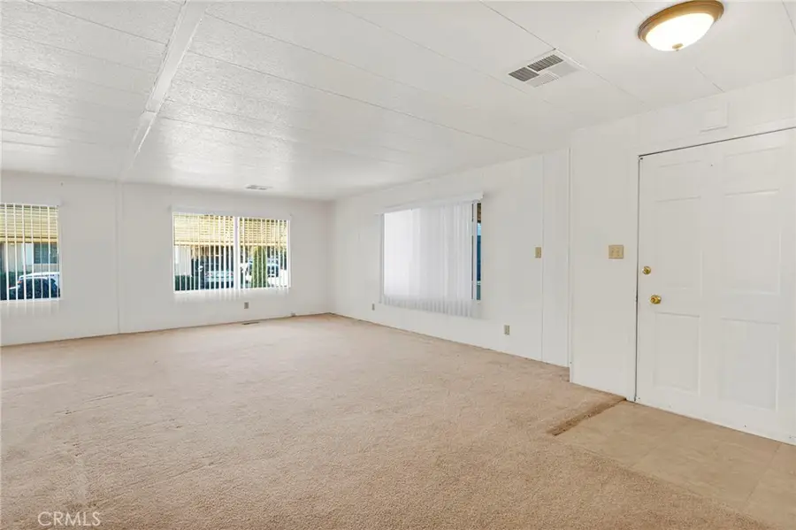 15252 Seneca Road #189, Victorville, CA 92392 - #3